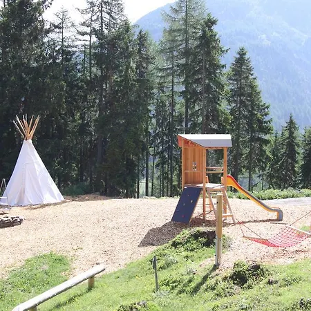 Almdorf Waldesruh Зельден