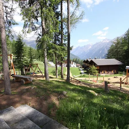 Almdorf Waldesruh Tatil Evi Sölden